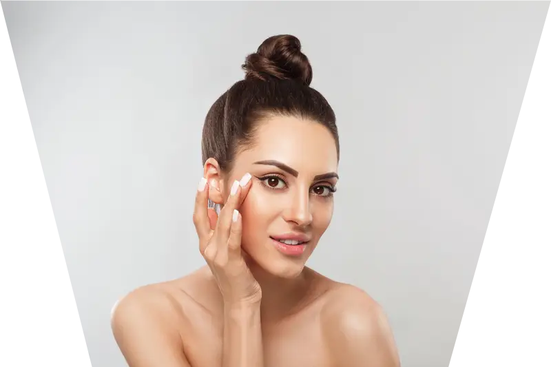 Clear, refreshed facial skin after a personalized CO2 laser resurfacing plan